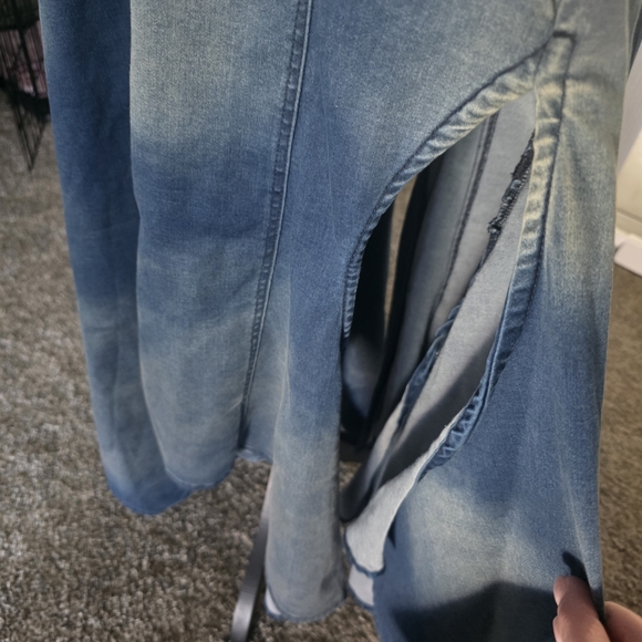 Washed Blue Denim Maxi Skirt with Front Slit - Picture 2 of 7